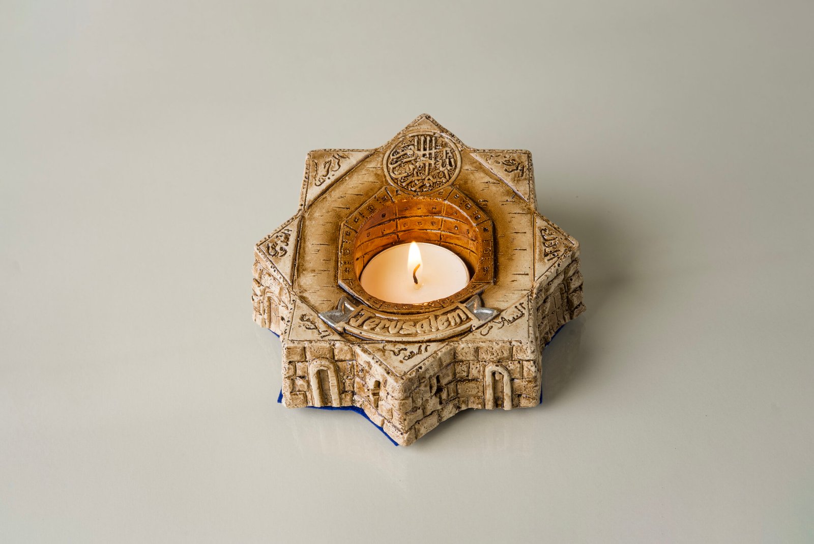 Illuminated Star of Jerusalem